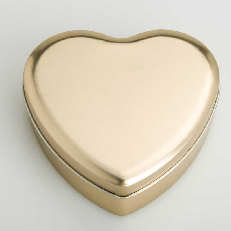 Boîte en forme de coeur DR0491A-01 121x112x43