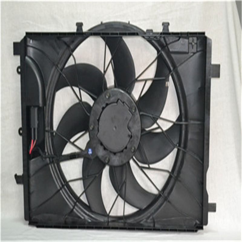 BENZ Ventilateur de radiateur A2049066802