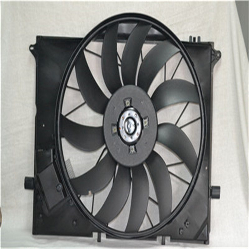 Ventilateur de refroidissement moteur BENZ A2205000193