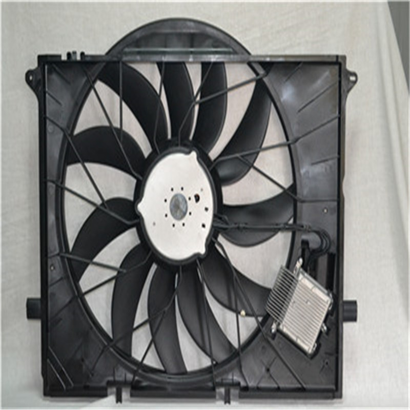 Ventilateur de refroidissement moteur BENZ A2205000193