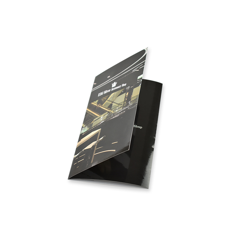 Flyer en trois volets