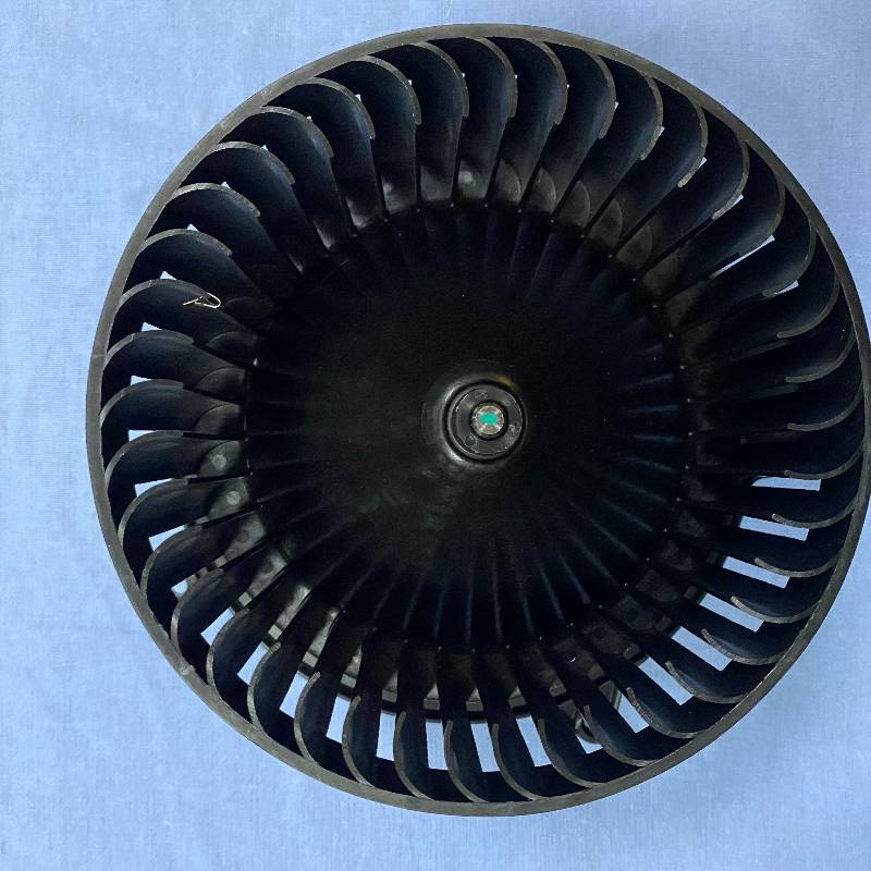 OEM NO. 1648350007 moteur de ventilateur de pièces de moteur pour Mercedes-Benz W164 W251