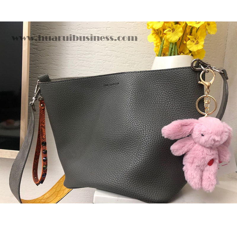 Toy / Key Chain / Key Ring / key Search