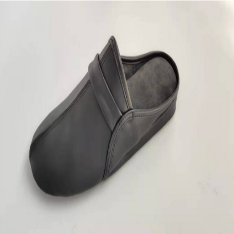 Pantoufles en cuir pour hommes