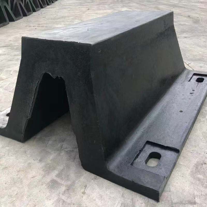 Bâbord en caoutchouc pour bateaux surarcs