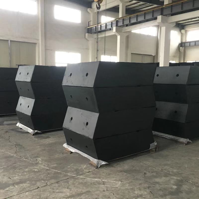 Système de protection modulaire pour élément de pression intermédiaire