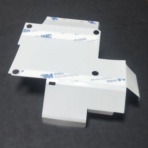 Joint d \'isolation R1 ignifuge, feuille d\' isolation résistant à l \'usure ignifuge, et procédé de moulage de feuille d\' isolation PC