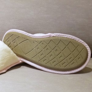 Soft Velvet signature sildes