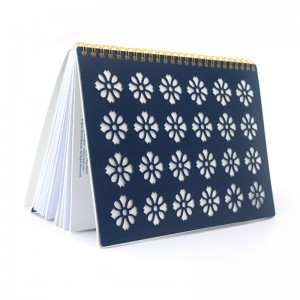 classeur à couverture creuse