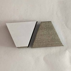 Mousse conductrice ignifuge Ruban en tissu conducteur antistatique Matériau de protection Tissu conducteur