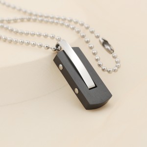 Vente en gros Collier pendentif en placage noir bicolore en acier inoxydable