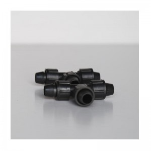 T-shirt d\'irrigation goutte à goutte