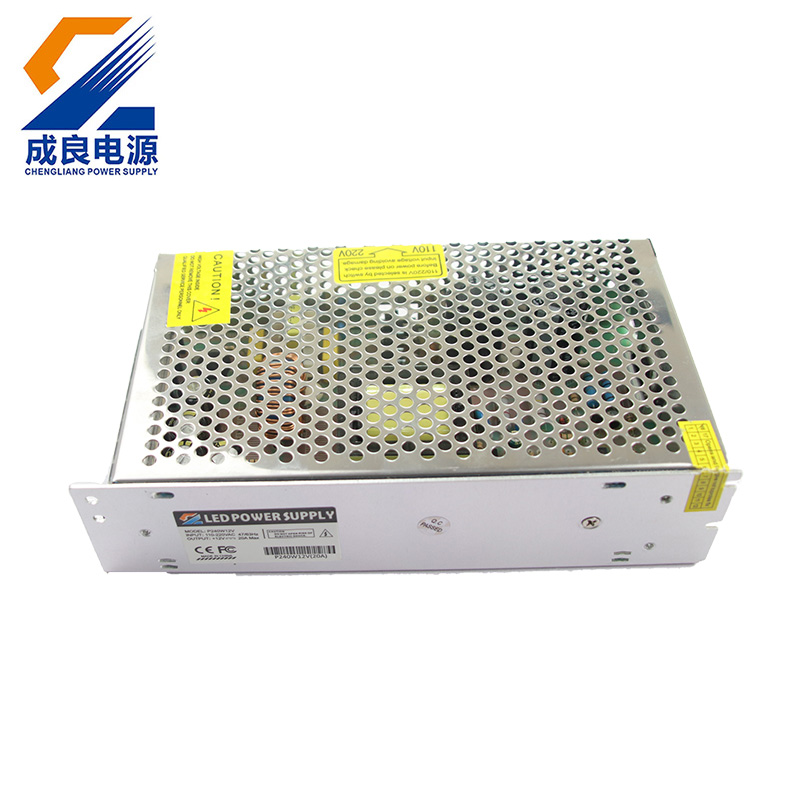 110V 220V AC DC LED Driver 12V 20A 240W Alimentation Pour LED Lumière CCTV Caméra Machine Moteurs