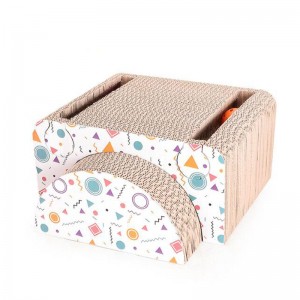 Combinaison de tabouret carré et d\'emballage de chat
