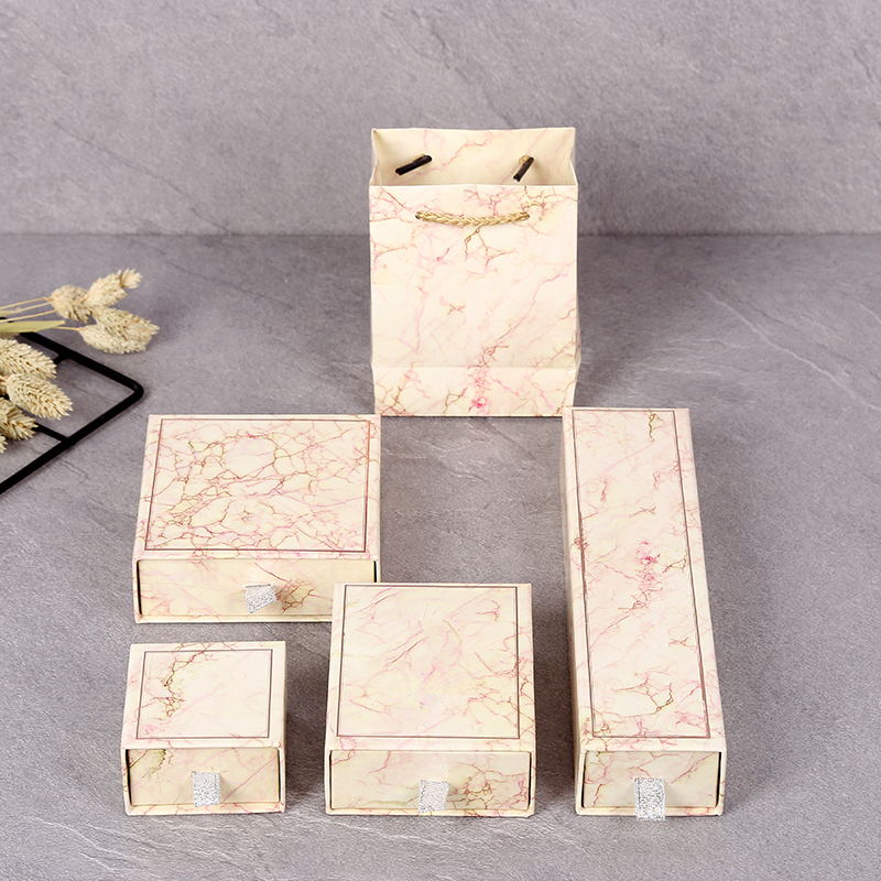 Carton marbre curseur bijoux emballage emballage boucle d'oreille carton recyclé vernis de revêtement de uv recyclé estampage en relief