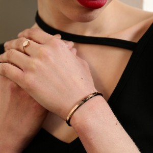 Bracelet de lettrage d\'ouverture en acier inoxydable