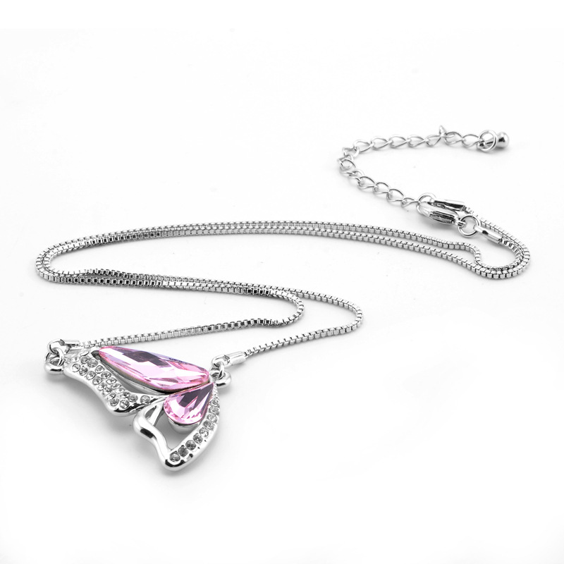 Collier en cristal autrichien en forme de papillon