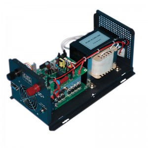 Système solaire à la grille Système solaire à basse fréquence Unvers d\'onde sinusoïdale avec chargeur12v24v48v 1000W2000W3000W4000W5000W600W