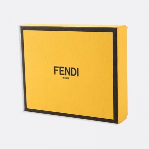 Belle boîte cadeau en papier carton