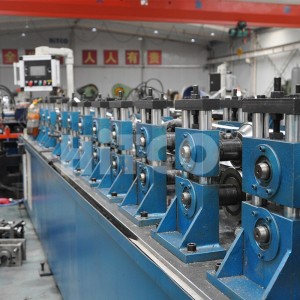 Moule d\'équipement