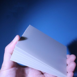 Substrat de céramique ennitrure d\'aluminium