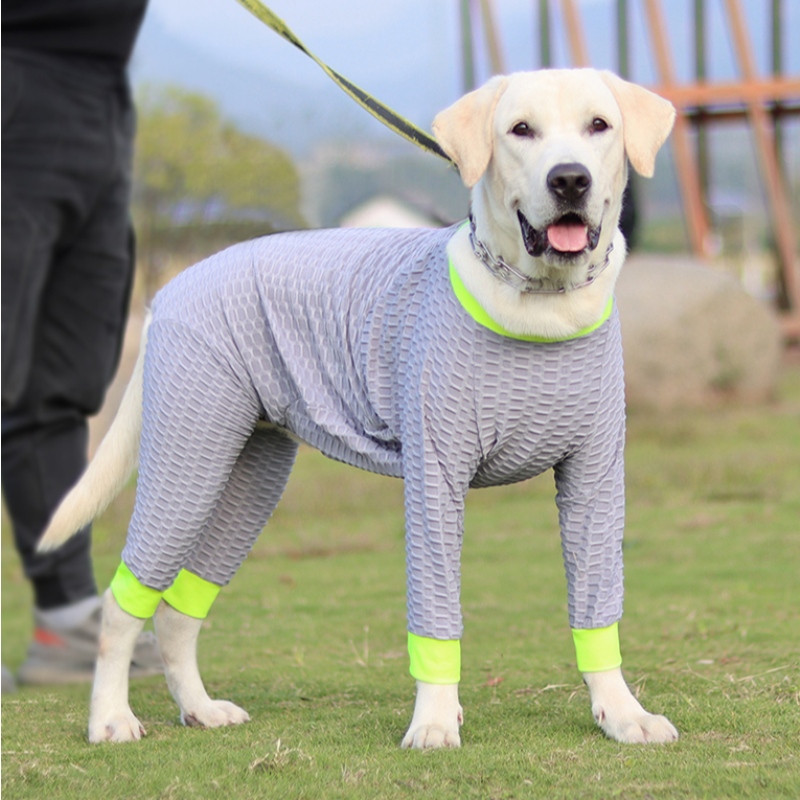 Sweats à capuche en gros en coton en molleton molle chaude chaude vêtements harnais chien pyjamas vêtements pour animaux de compagnie