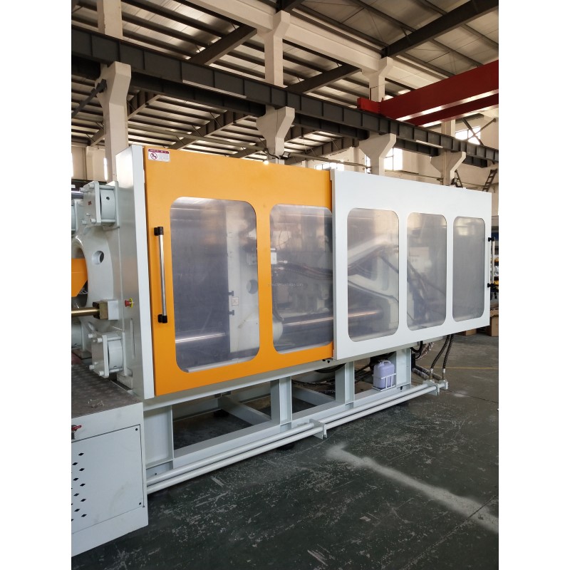 Nouvelle machine de moulage par injection 300ton-750ton/godet en plastique grave faisant la machine