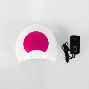 Hidden Touch Manucure \\\\ \\\