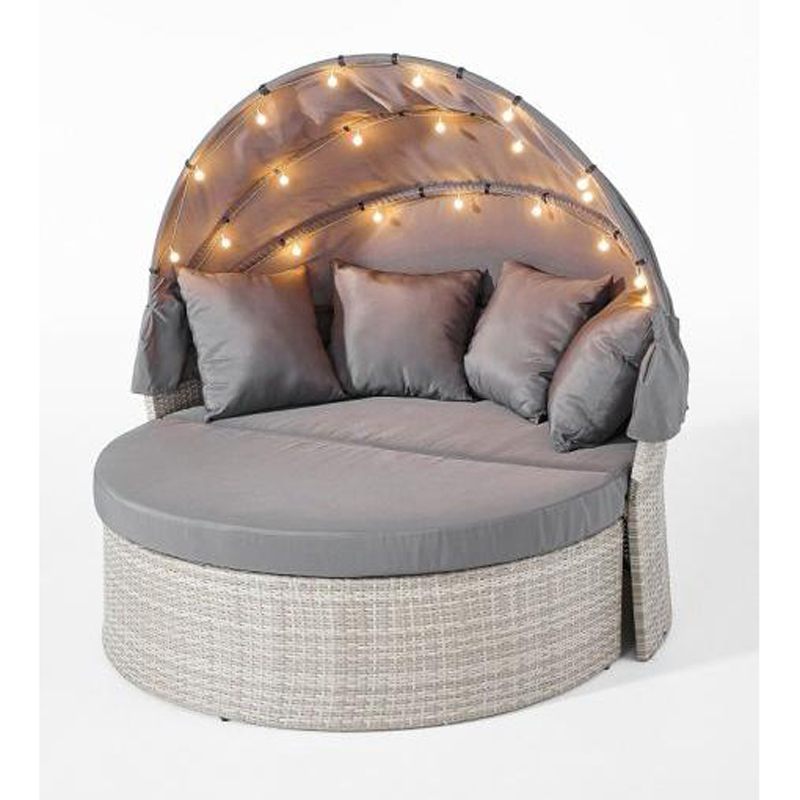 Ensemble de lit de couleurs en osier en acier avec des lumières