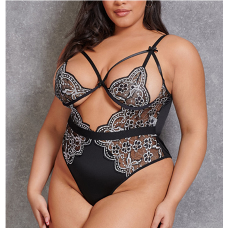 Sonnerie en acier fleur de fleur pétale un morceau de sous-vêtements sexy