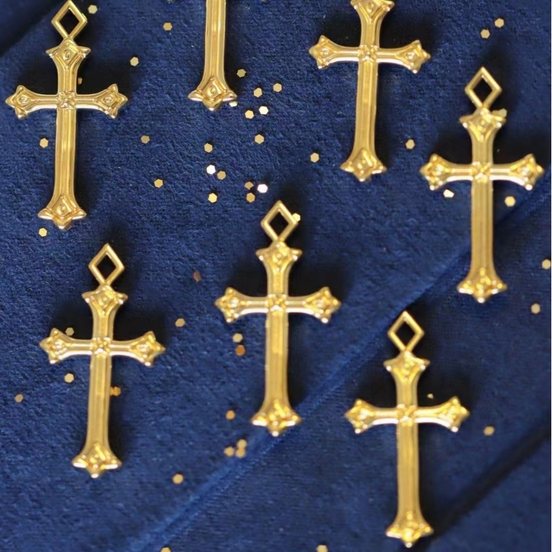 Boucles d'oreilles de mode en or 18 carats pour femmes