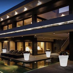 LED extérieure en plastique de petites lumières de pot à fleurs (16 modes, dimmable, IP68 étanche) télécommande de télécommande de lampe décorative extérieure pour le patio décorations de jardin