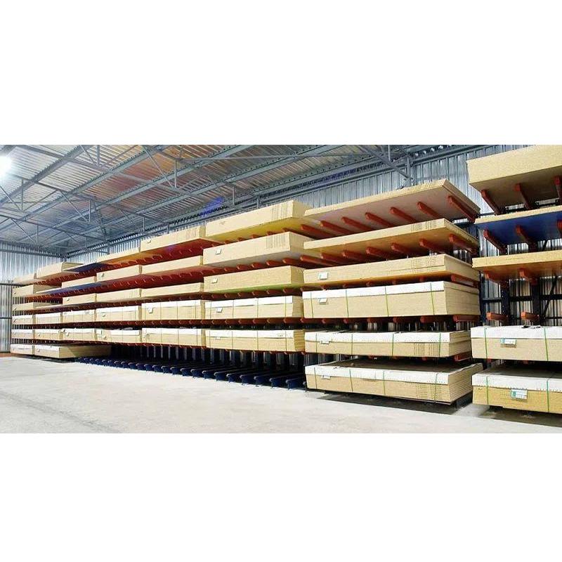 Rack en porte-à-faux pour le bois