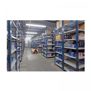 Rack en acier à angle fendu