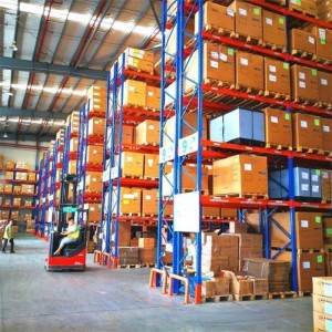 Racks de rangement d\'entrepôt