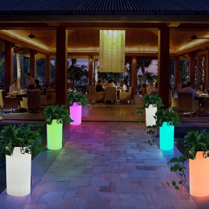 Pottes de fleurs éclairées à LED extérieure, RVB Couleur en plastique LED LED Pots de fleurs pour mariage, fête d\'événement, hôtel, décoration de cérémonie d\'ouverture du centre commercial (IP68 imperméable)