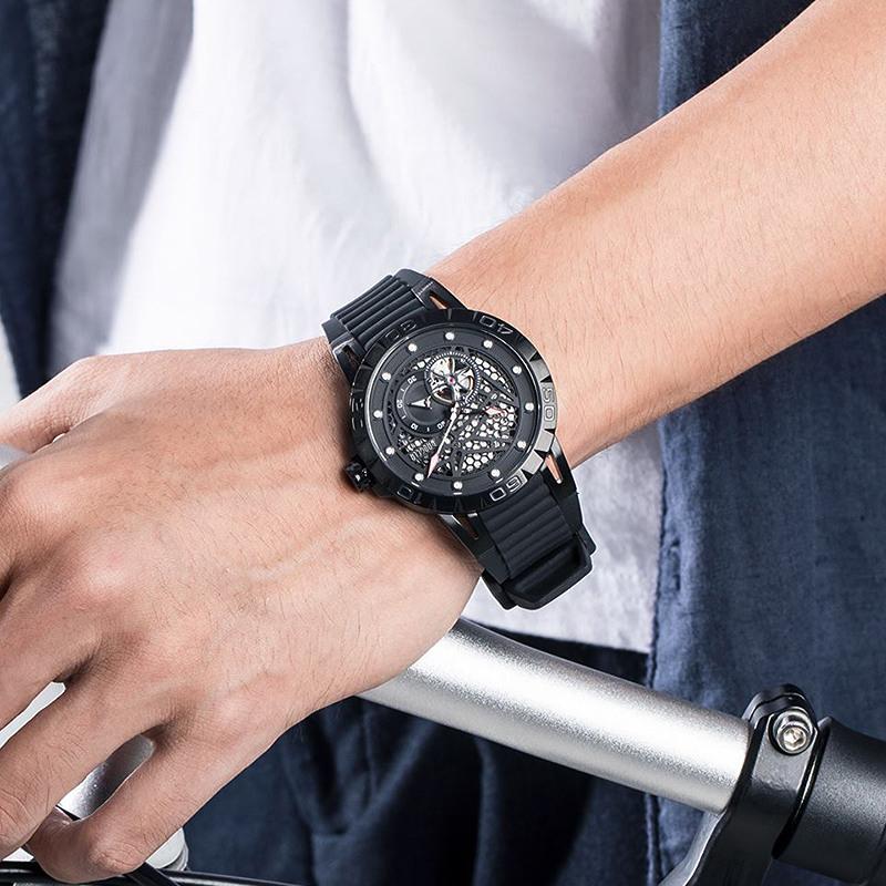 Je vous le dis, il y a trois raisons pour lesquelles les hommes portent des montres!