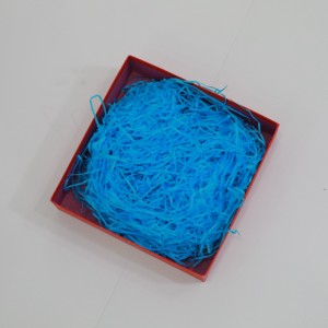 En gros de haute qualité décorative Raffia Raborée Remplissage Papier râpé à la boîte à cadeaux Fille Kraft Emballage Crinking Paper Shred