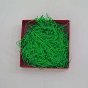 En gros de haute qualité décorative Raffia Raborée Remplissage Papier râpé à la boîte à cadeaux Fille Kraft Emballage Crinking Paper Shred