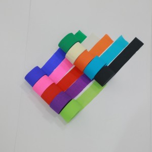 Streamers en papier en crêpe - Great stretch&facile à tordre, pour le mariage, anniversaire, douchenuptiale, Noël, fête amusante dans la porte&décorations arc-en-ciel