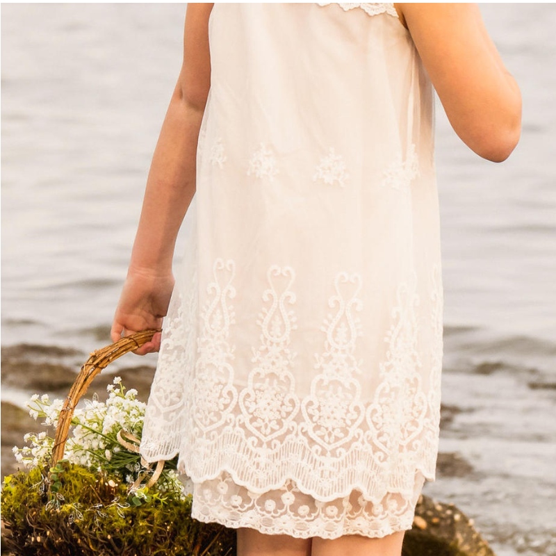 Broderie d'été fille robe en dentelle âgée 2-12