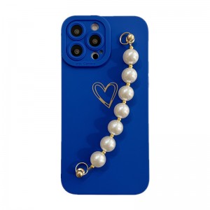 Lenouveau produit est applicable à l\'Apple iPhone14Pro Pearl Bracelet Protective Case, et l\'objectif est entièrement protégé et mis àniveau