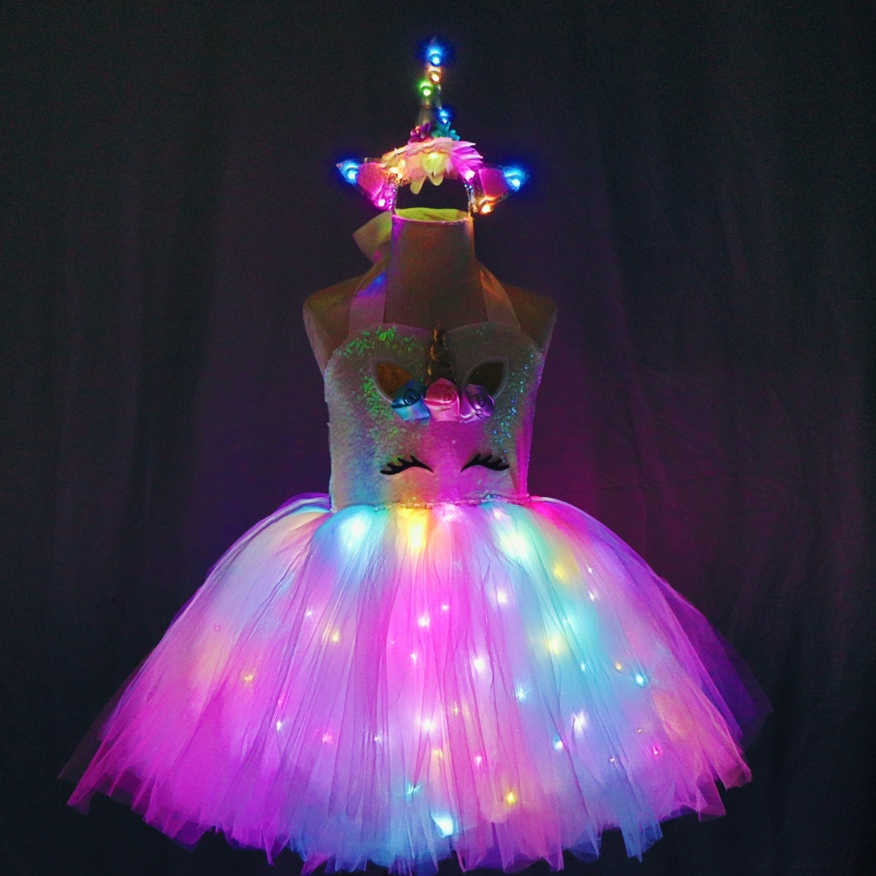 2022 Kids Girls Costumes de licorne mignonne avec robe LED Light Up pour Halloween Birthday Party Gift Sleeve Frock Enfants Vêtements