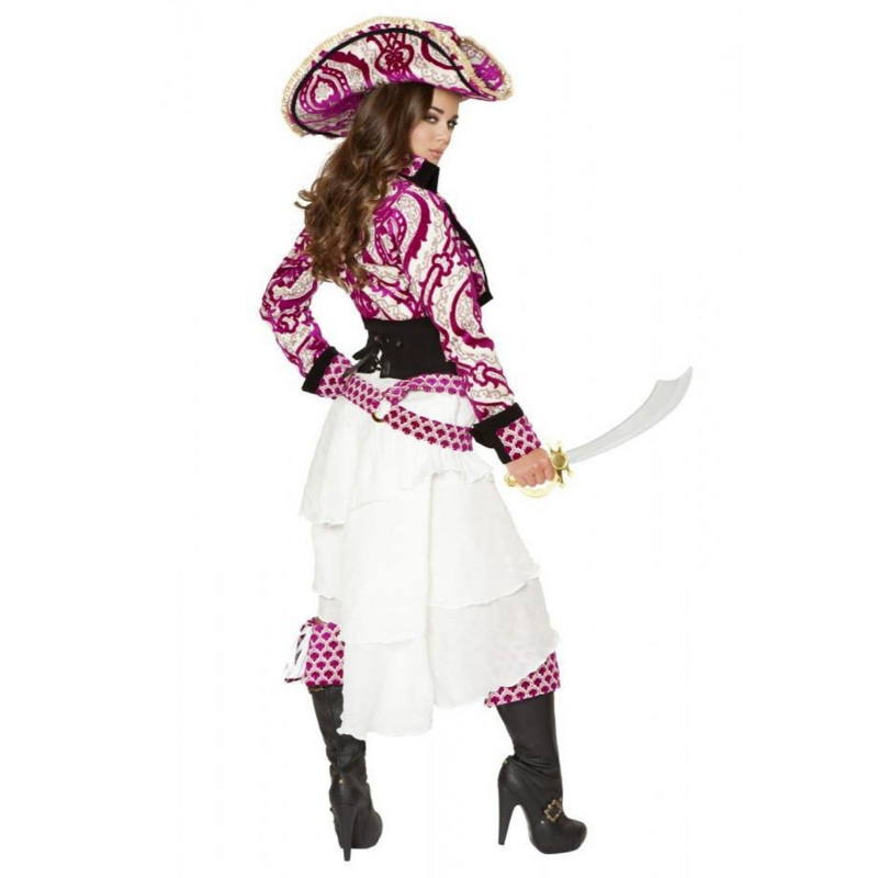 Vêtements pirates précieux