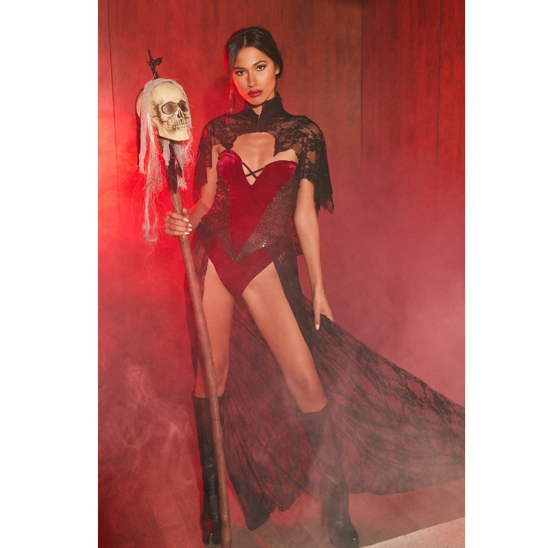 Vampire gobelin costume