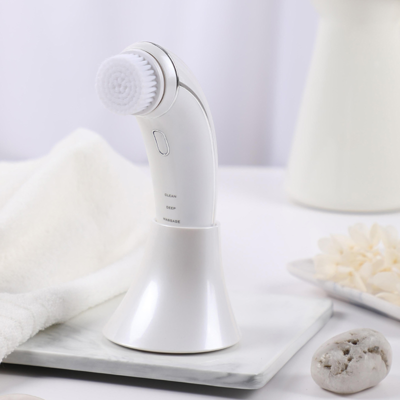 Nettoyer de masseur facial