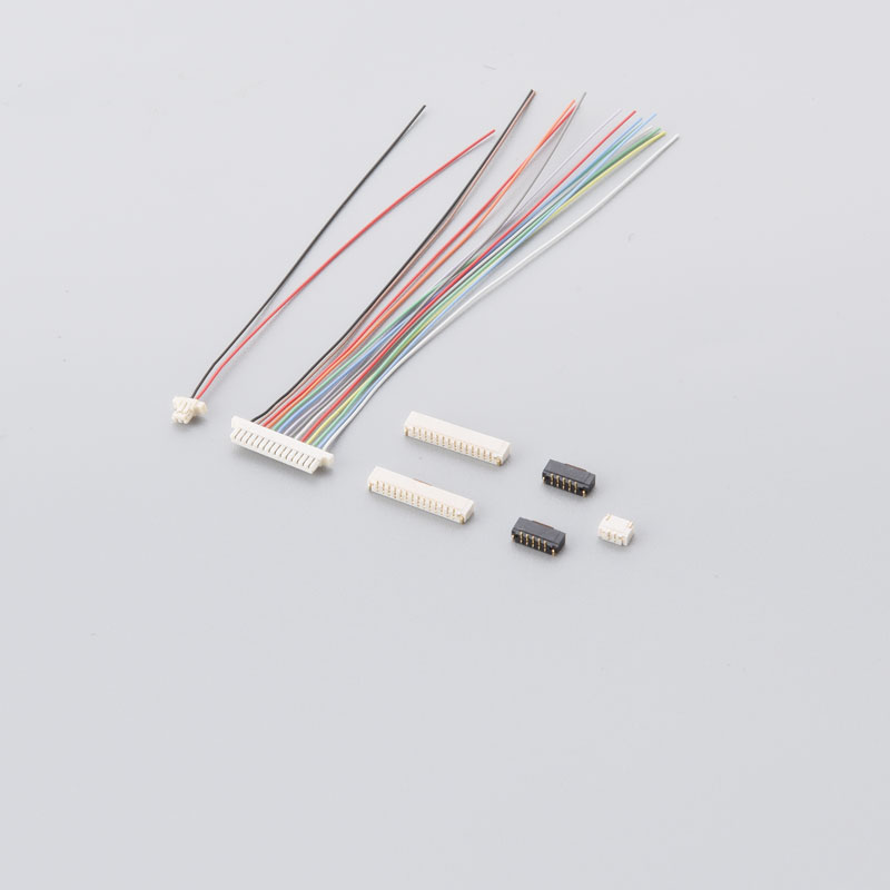Personnalisation de l'usine Connexion de connexion industrielle Câblage 0,8 Pitch SUHR-08V-S-B Terminal électrique Câble électrique