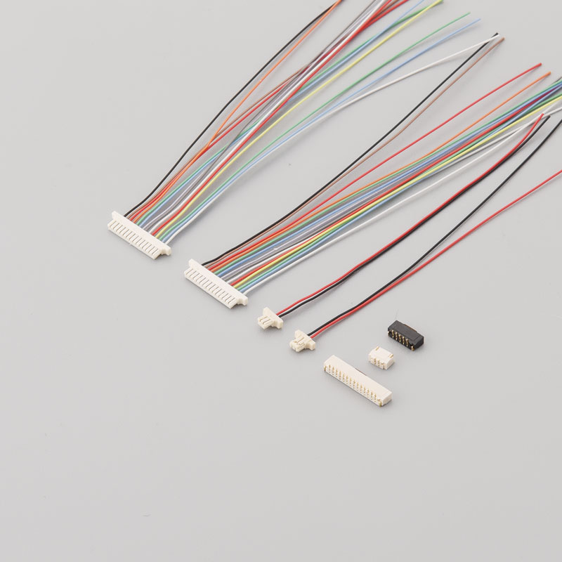 Personnalisation de l'usine Connexion de connexion industrielle Câblage 0,8 Pitch SUHR-08V-S-B Terminal électrique Câble électrique