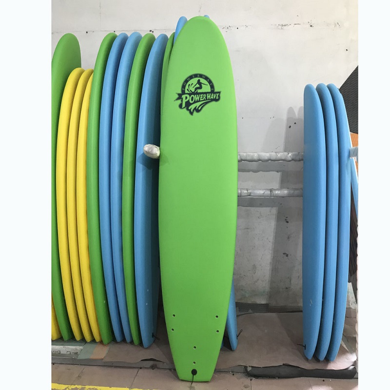 Planches de surf sur les planches de surf professionnelles sur les planchers d'usine professionnelle personnalisés