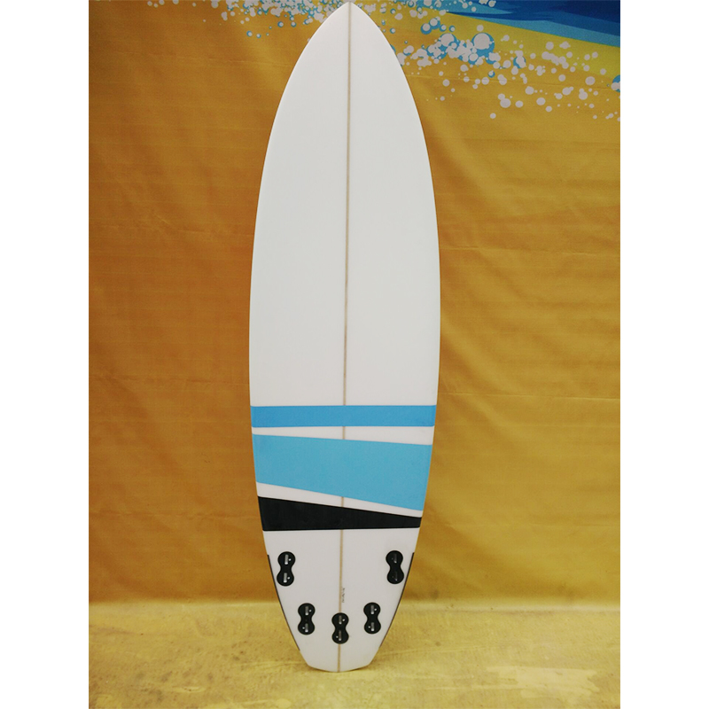 Planches de surf époxy personnalisées sur des planches courtes personnalisées